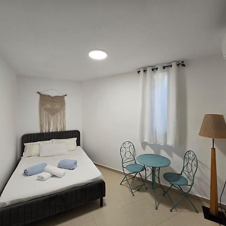 Sea And Sun Aprtment Eilat Exterior foto